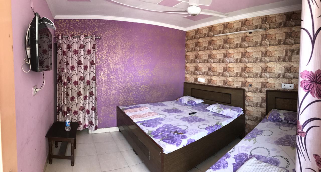 Hotel Prince Palace Патіала Екстер'єр фото